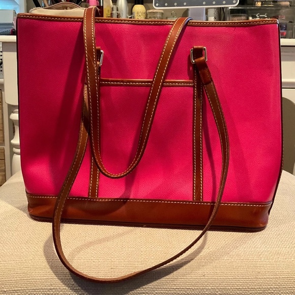 Dooney & Bourke Shoulder Bag Purse Tote, Like New - Picture 3 of 8